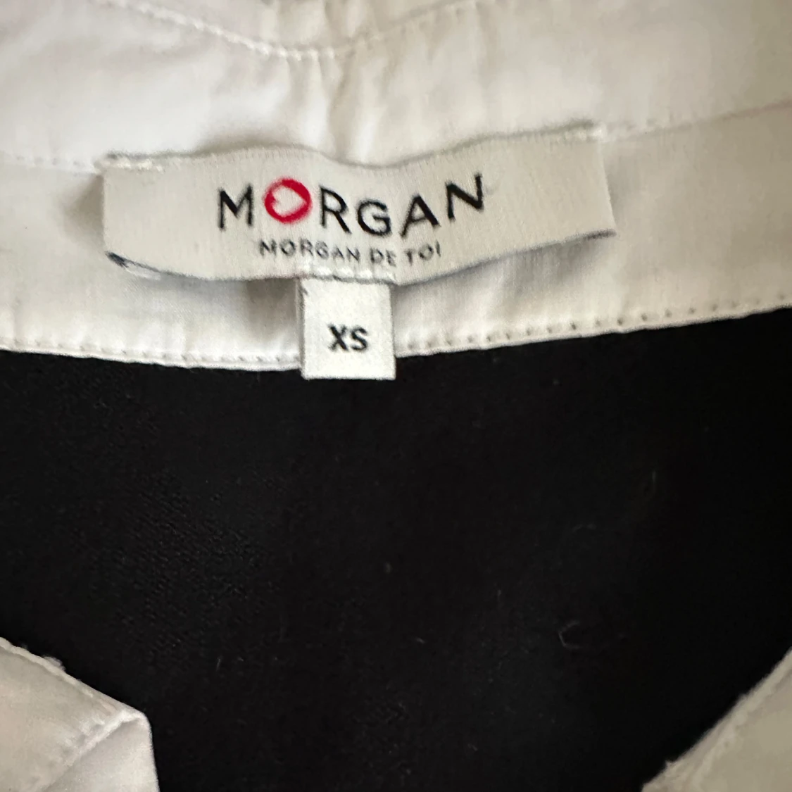 Två fina polotröjor från Morgan de Toi - 92