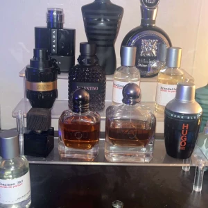 Söker byten mot mina parfymer - Söker byten mot dessa parfymer ifrån min samling. Skriv om du har nåt trevligt!