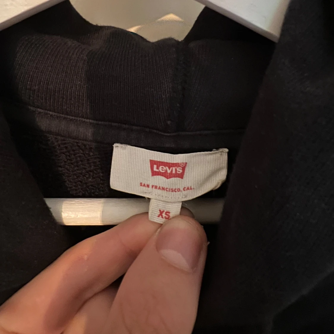 Svart hoodie från Levi's - 90