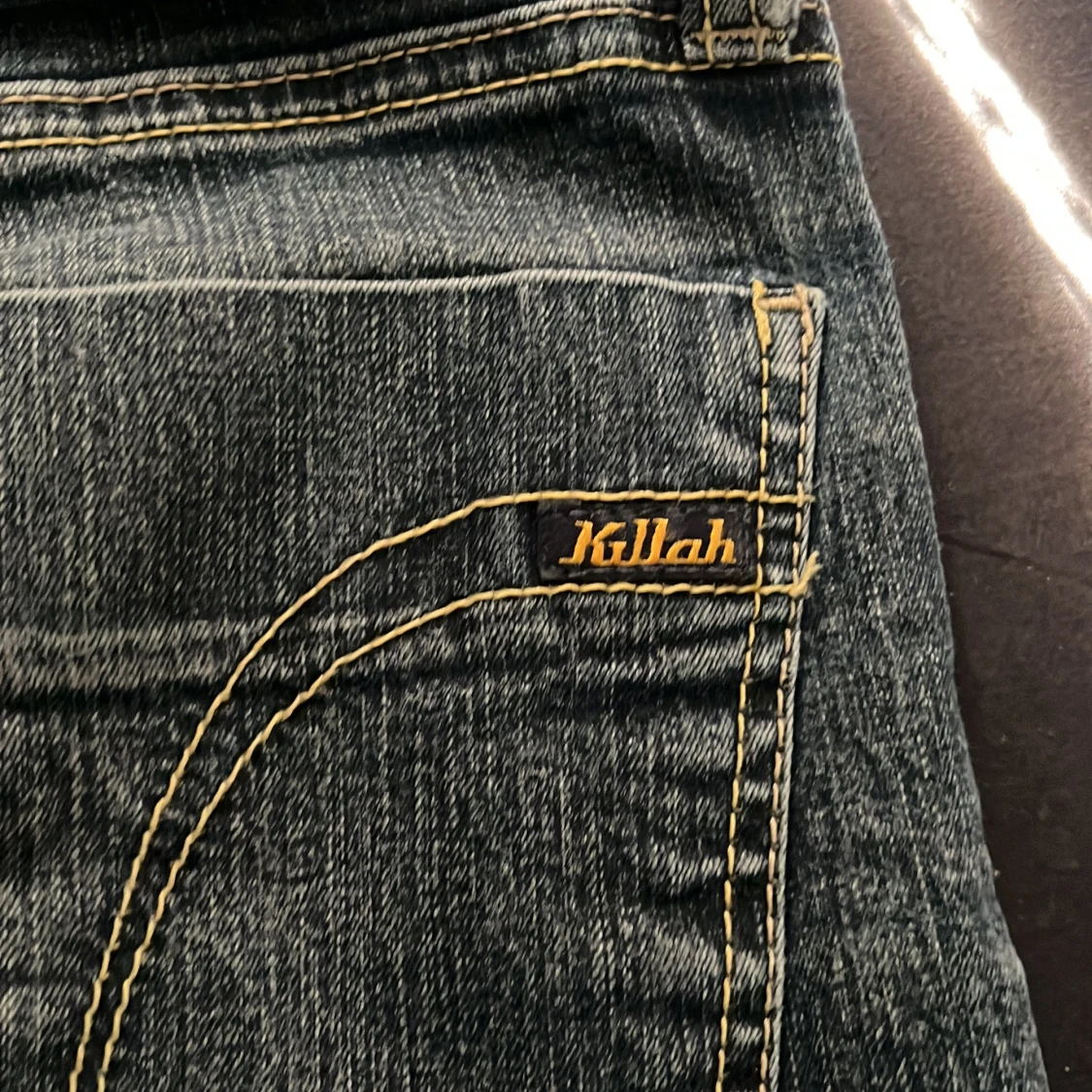 VÄLDIGT låg midjade Bootcut killah jeans - 92