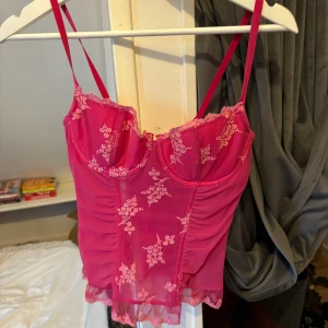 Snygg korsett  - Använder ej denna snygga längre!!