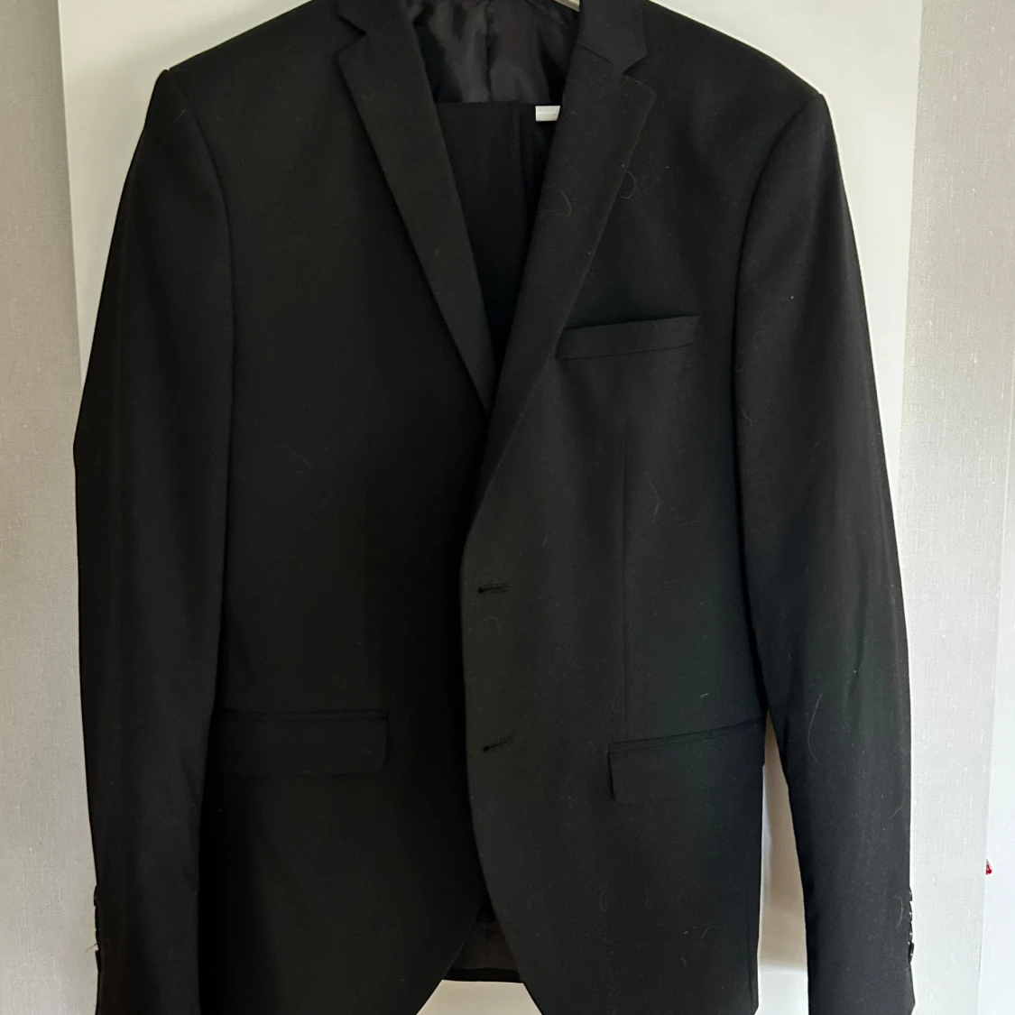 Kostym använd 3 ggr 