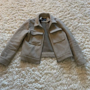 Kappa  - En jätte fin kappa använd en höst 