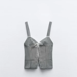 Rutig topp - Säljer den här jätte fina toppen från zara eftersom att jag inte får användning för den!😊