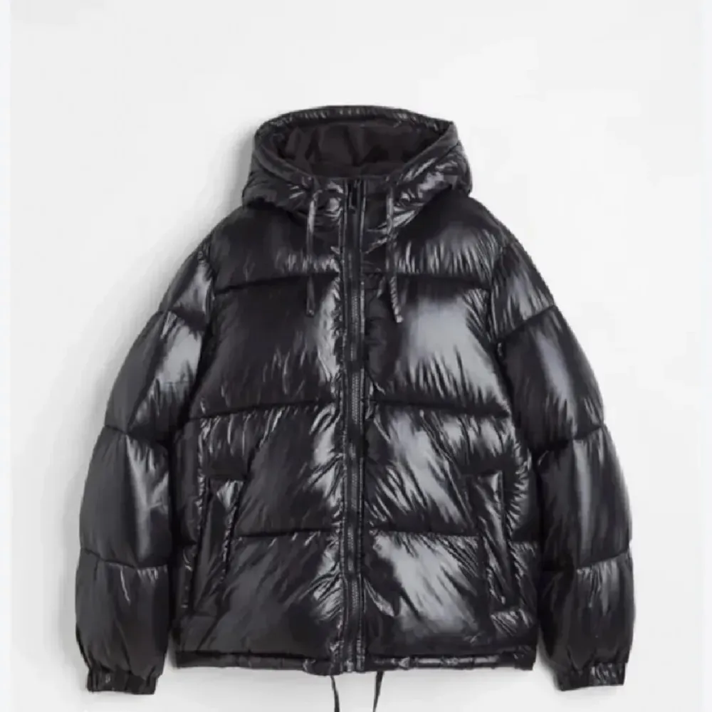 Hm puffer jacket. Jackor.