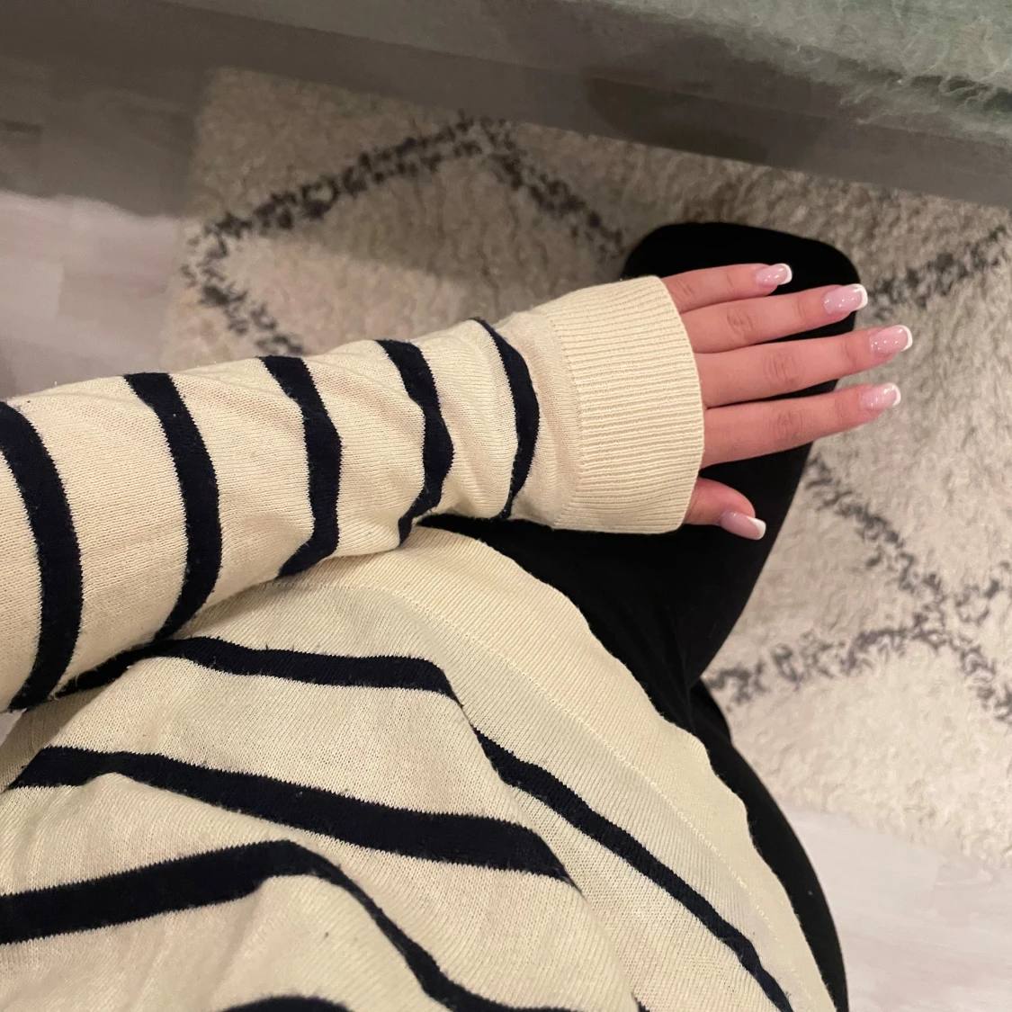 Tunnstickad tröja  - 91