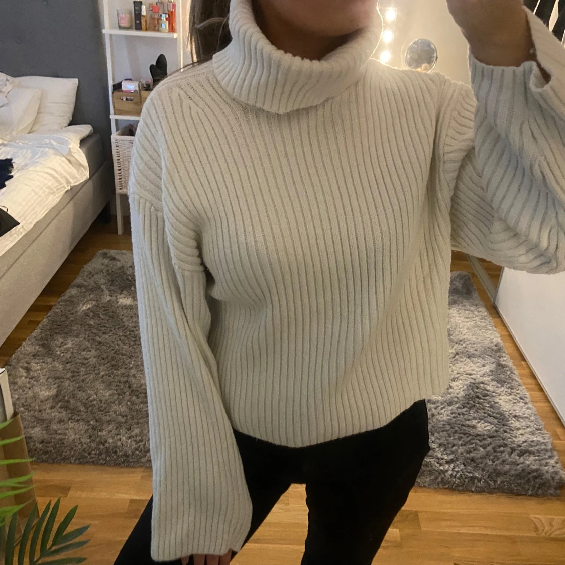 Vit ribbad polotröja - 91