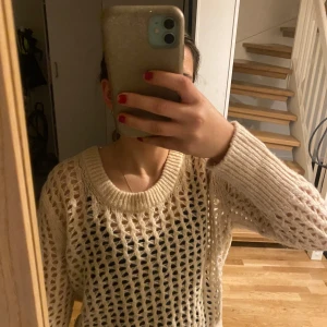 Stickadtröja  - Jätte fin stickad tröja!! 