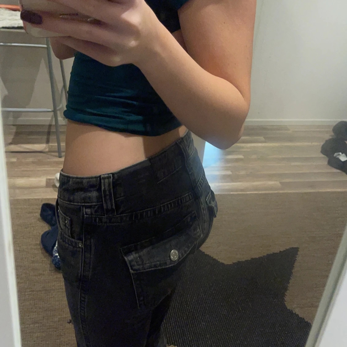 Svarta bootcut jeans - 90