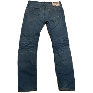 Feta truys storlek 34  - Säljer ett par snygga blå truys som jag hade 2 av.