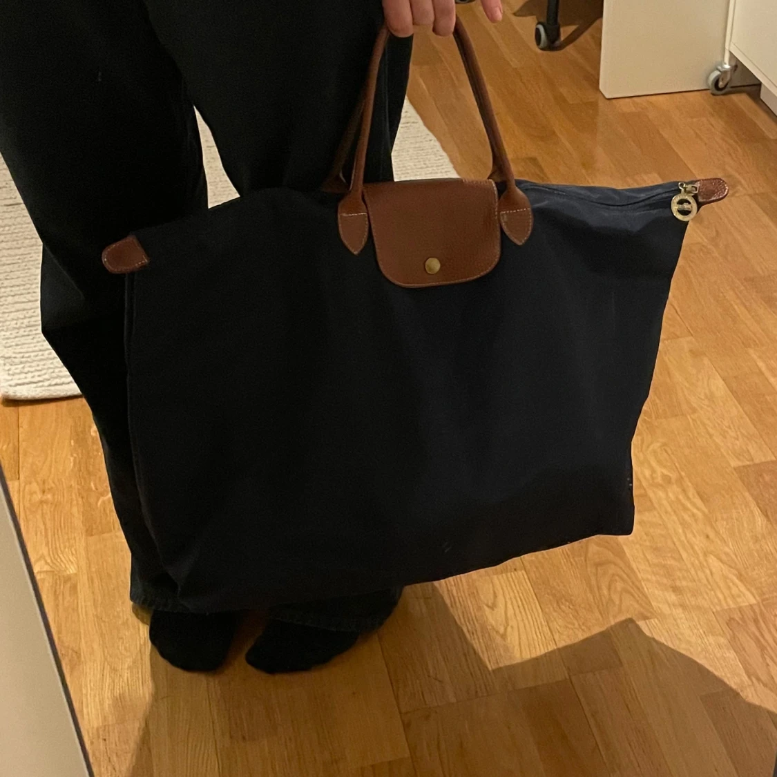 Stor marinblå väska från Longchamp