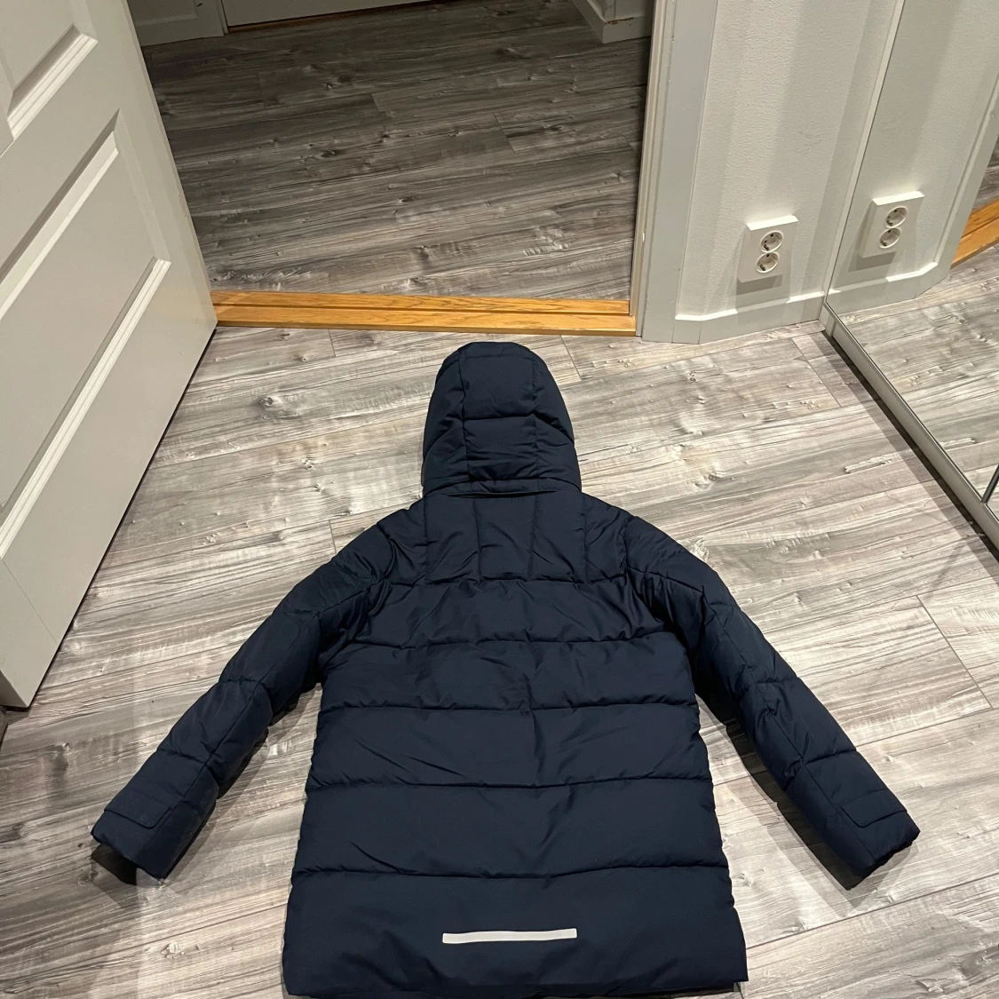 Mörkblå pufferjacka från McKinley - 90