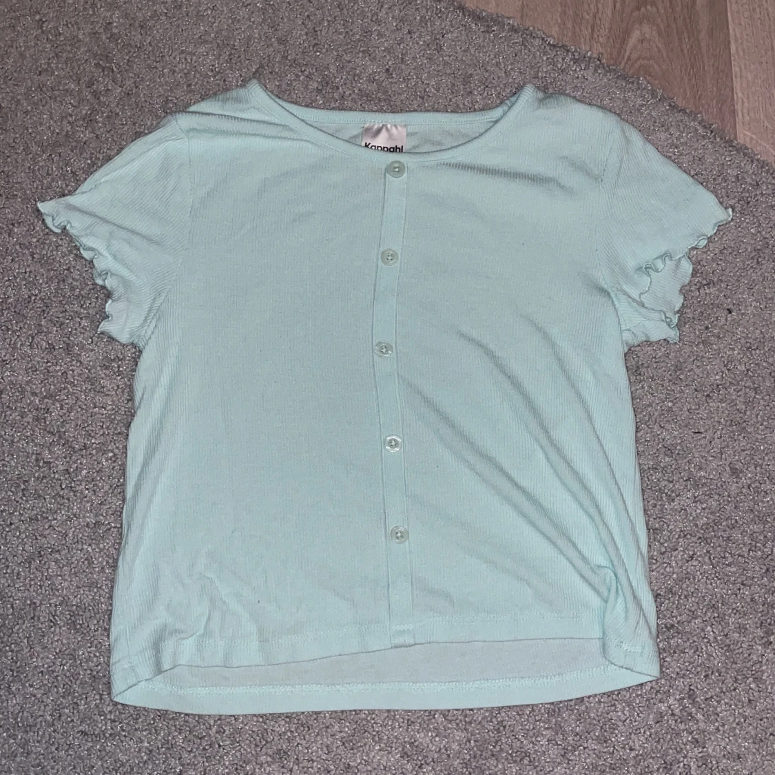 Mintgrön topp och shorts/ pyjamas från Kappahl - 90