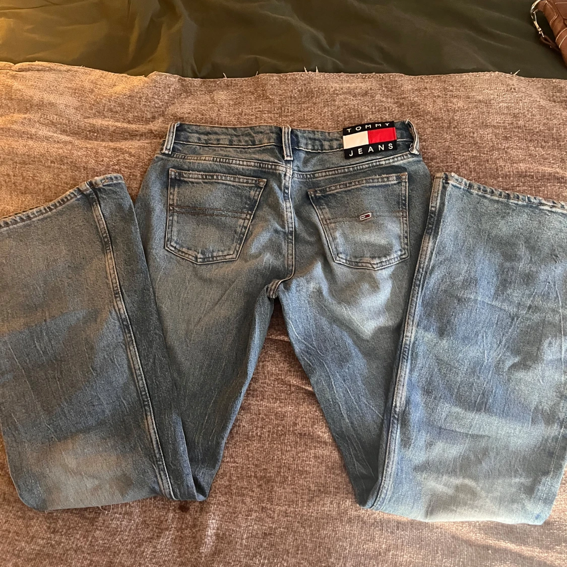 Låga jeans från Tommy Hilfiger
