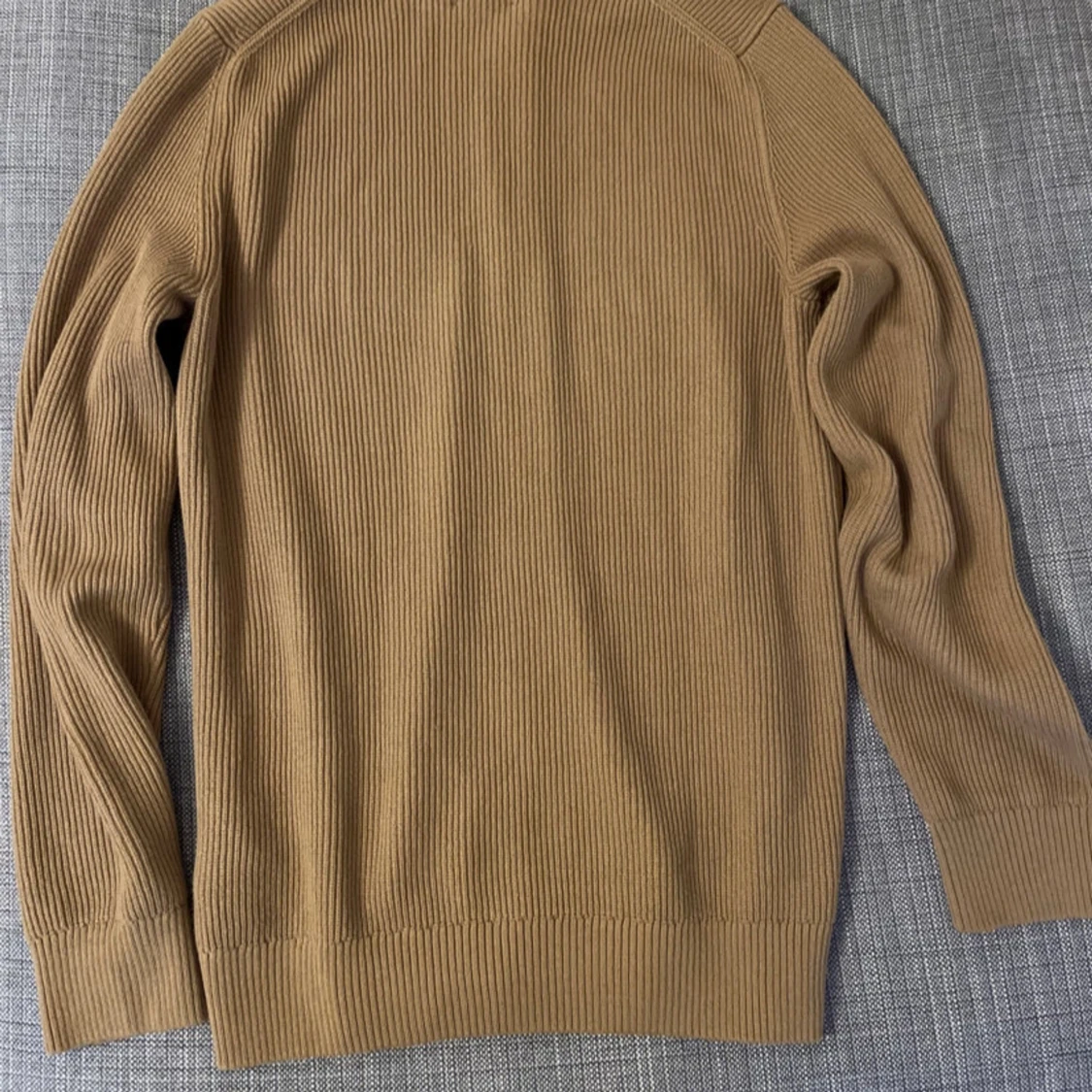 Beige tröja från GANT - 91
