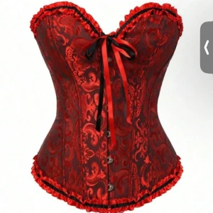 Korsett   - Fin röd korsett, skriv för mer bilder❤️