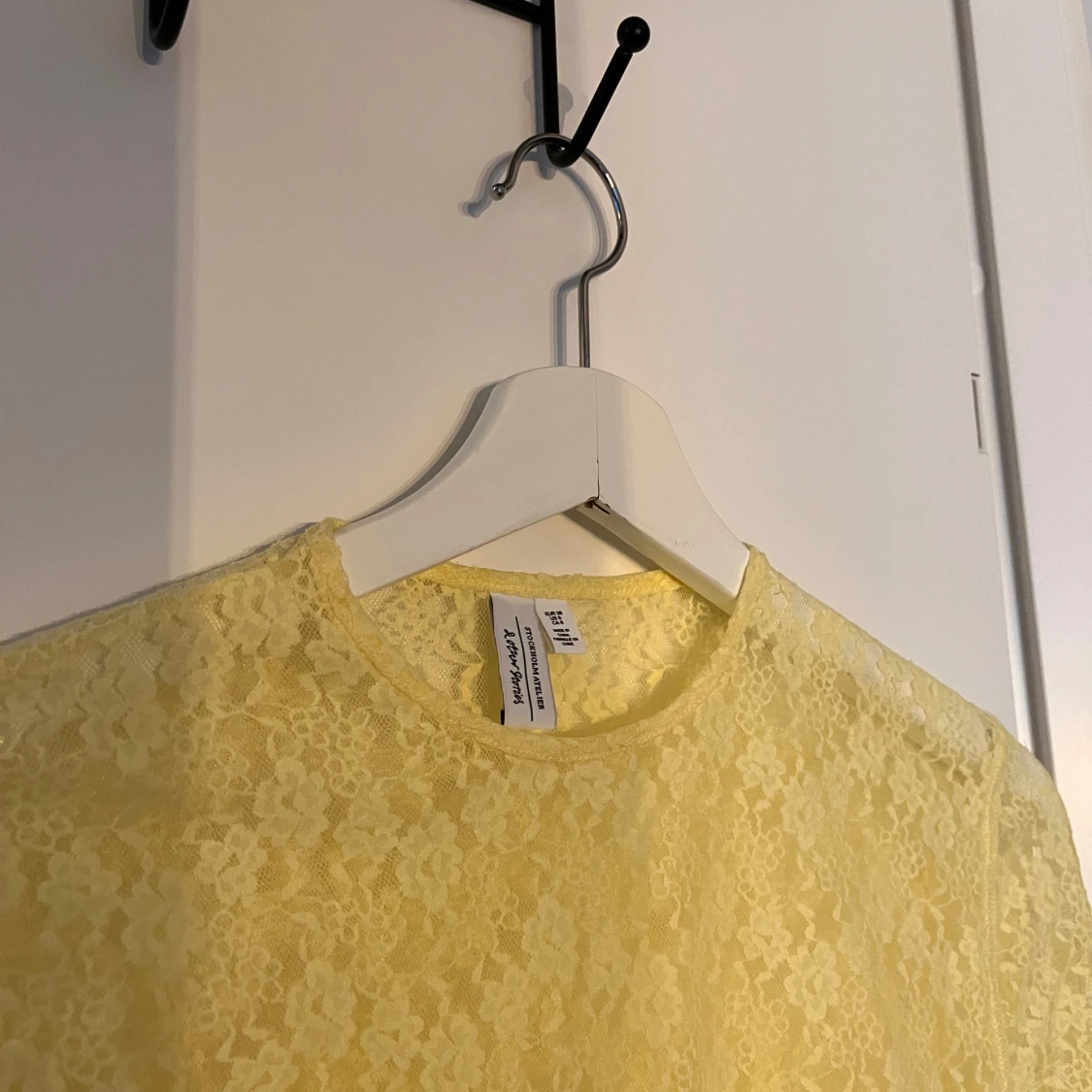 Gul spetsblus från H&M - 90