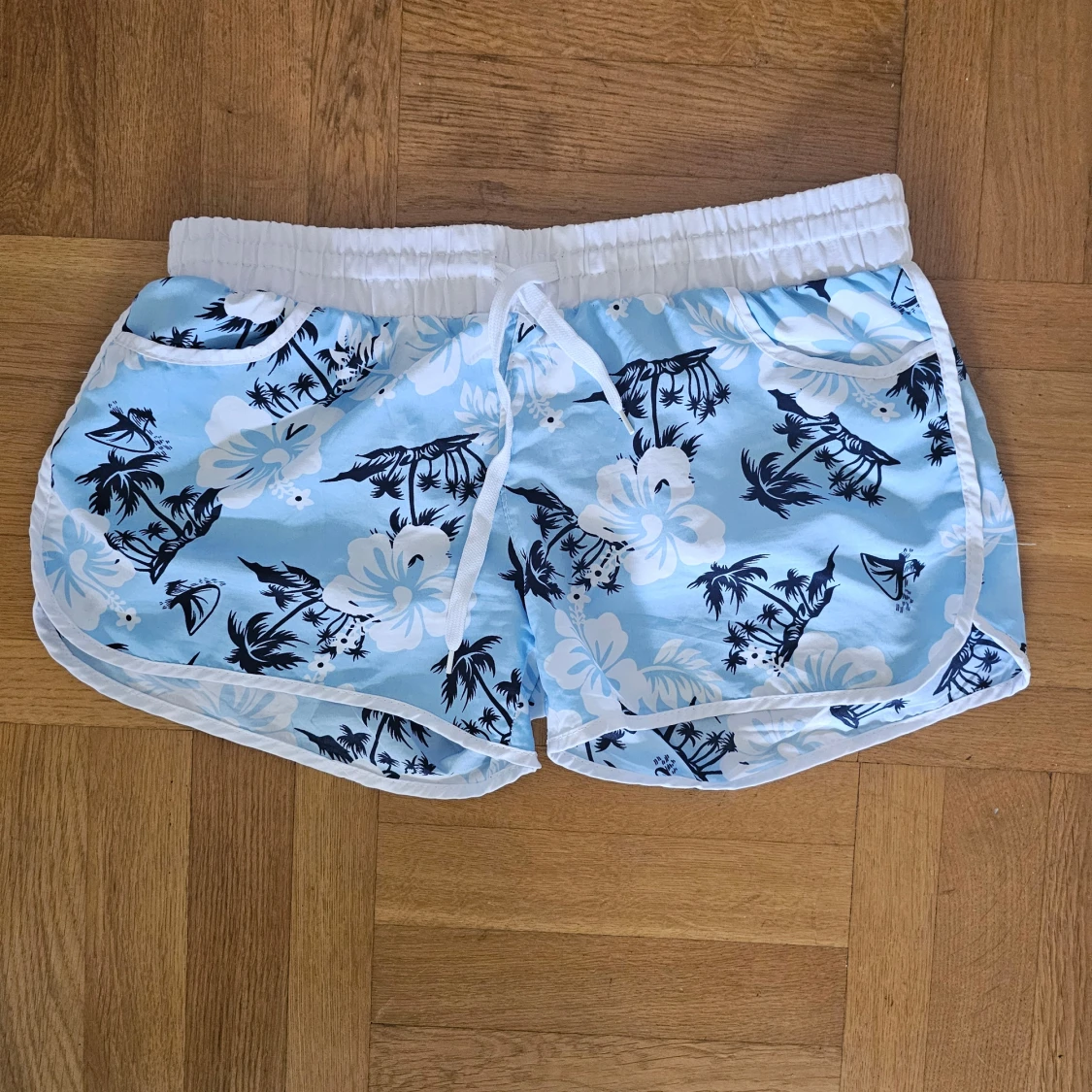 Kvinna shorts