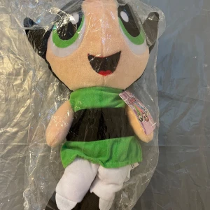*NY*Vintage Mjukis Buttran Powerpuffpinglorna (Cartoon Network 2000) Julklappstips!  - Vintage plyschdocka från år 2000 med tags kvar. Ny i förpackning. Mått : 31cm i höjd Samlarobjekt