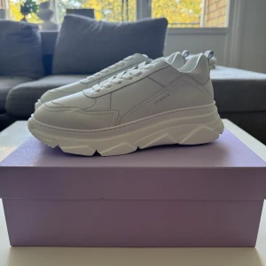 Copenhagen CPH40 - Sneakers - white - Oanvänd, i original emballage/förpackning. Original pris 2315kr. Kvitto finns.