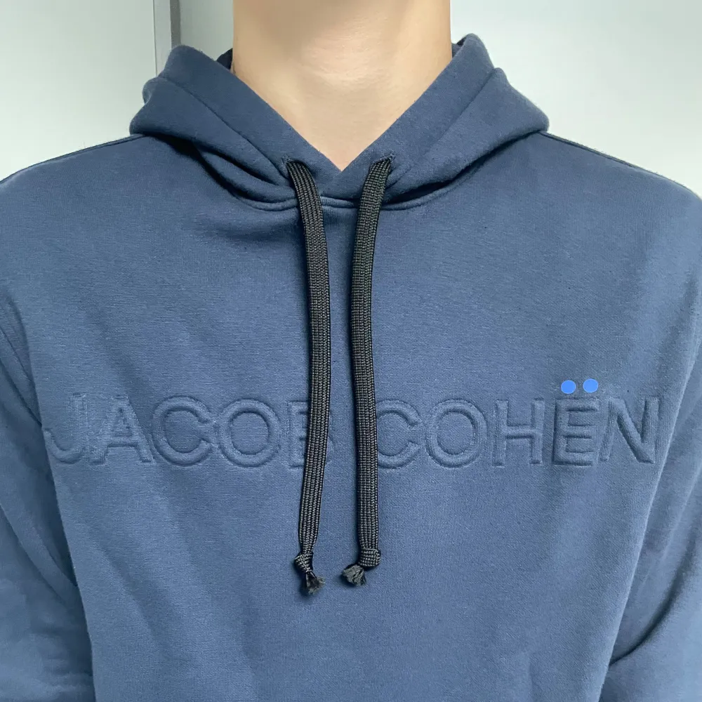 Jacob Cohën Hoodie | Skick: 10/10 (HELT NY) | Strl M | Pris - 2499 | Tags sitter kvar | Fraktar via Postnord eller Instabox på köparens bekostnad | Hör av dig vid minsta fråga eller fundering!. Hoodies.