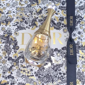 Parfum - 25ml of 50ml 