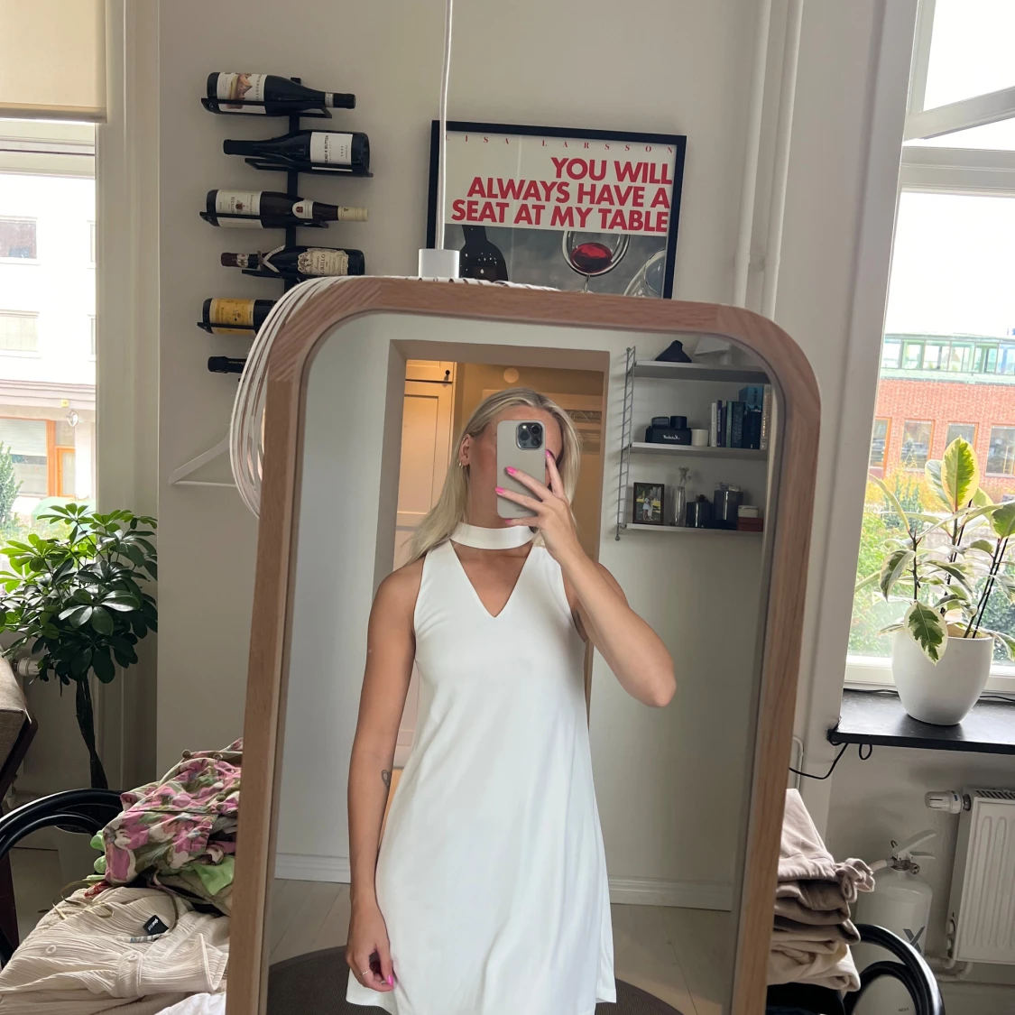 Vit ärmlös klänning - 91