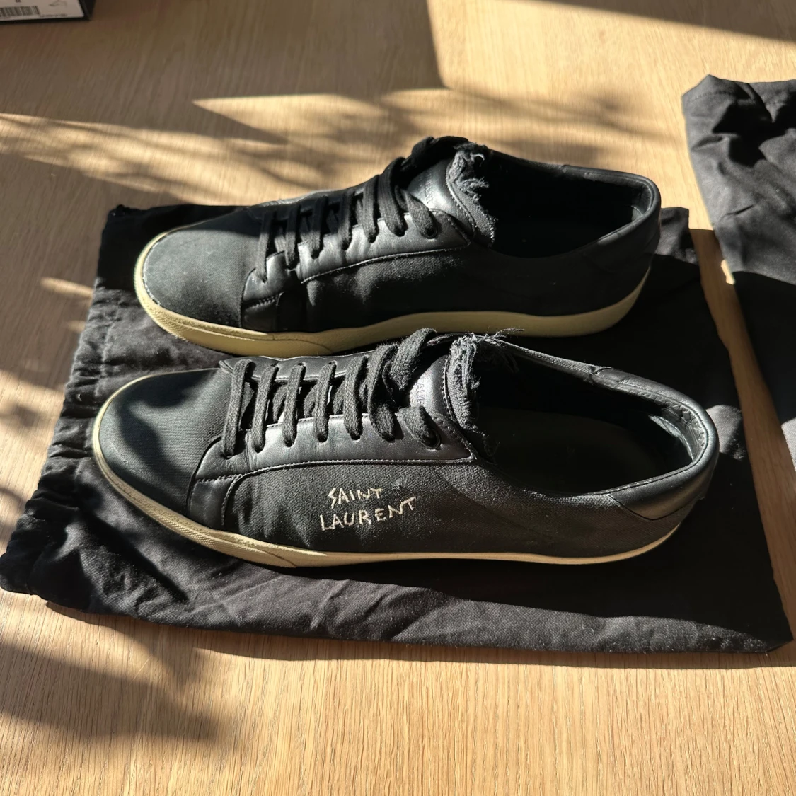 Yves Saint Laurent sneakers  - 91
