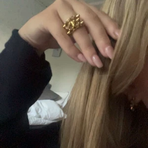 Edblad ring peak guld - Jätte fin ring 💕vill se hur mycket jag kan sälja den för skriv ditt pris förslag 