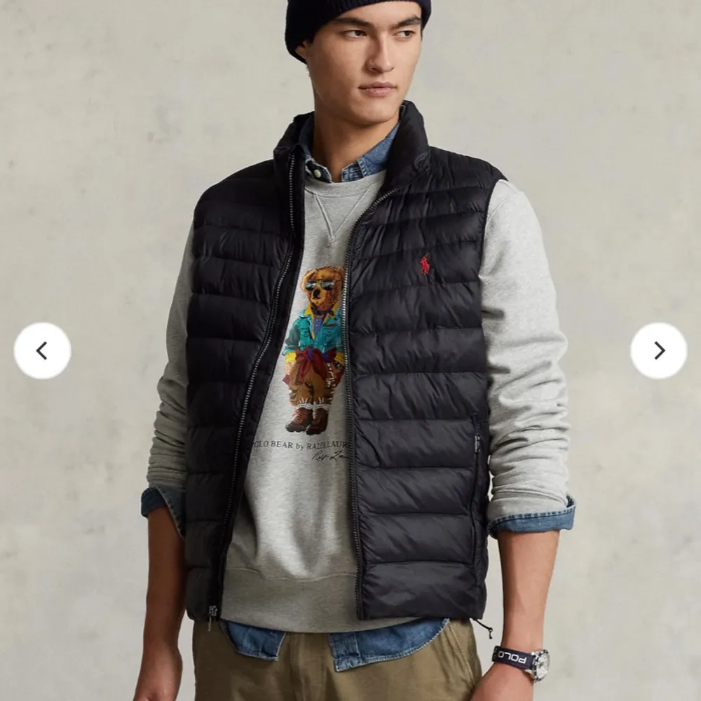 Ralph Lauren väst i bra skick! Köpt på NK, kostar 3395 i nypris. Jackor.