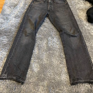 Levis 501 - Feta levis 501 i storlek 31/32 