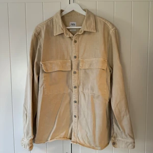 Beige Overshirt  - Jeansliknande material Size M