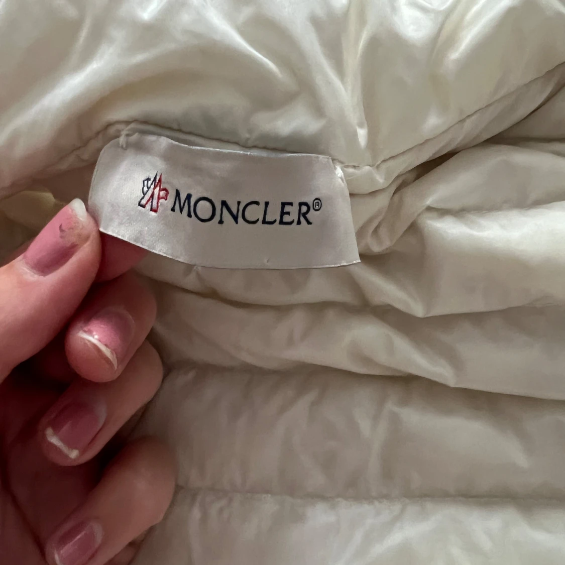 Som helt ny, Moncler cardigan vit - 93