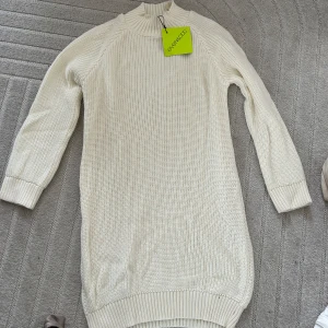 Stickad klänning  - Från zalando helt ny 