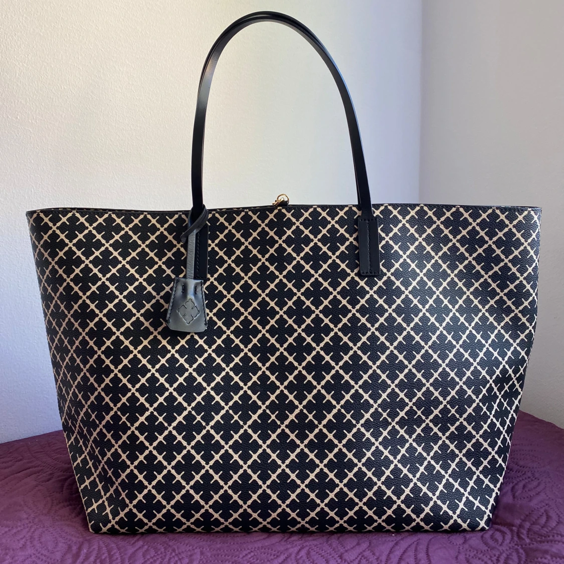 By Malene Birger väska (Abi Tote stor) i perfekt skick