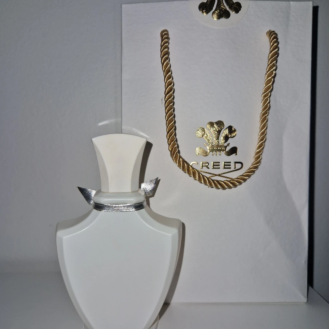 Creed love in white - 90