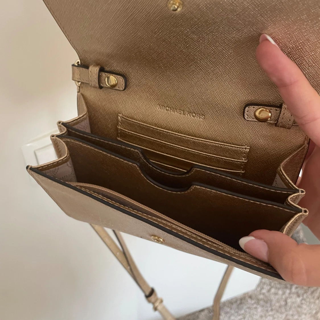 Micheal kors bag - 90