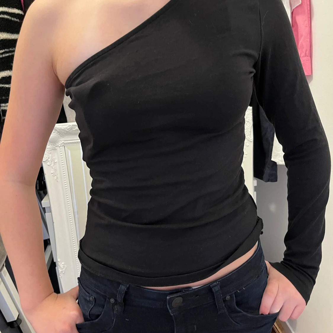 One-shoulder topp đ€âŁïž