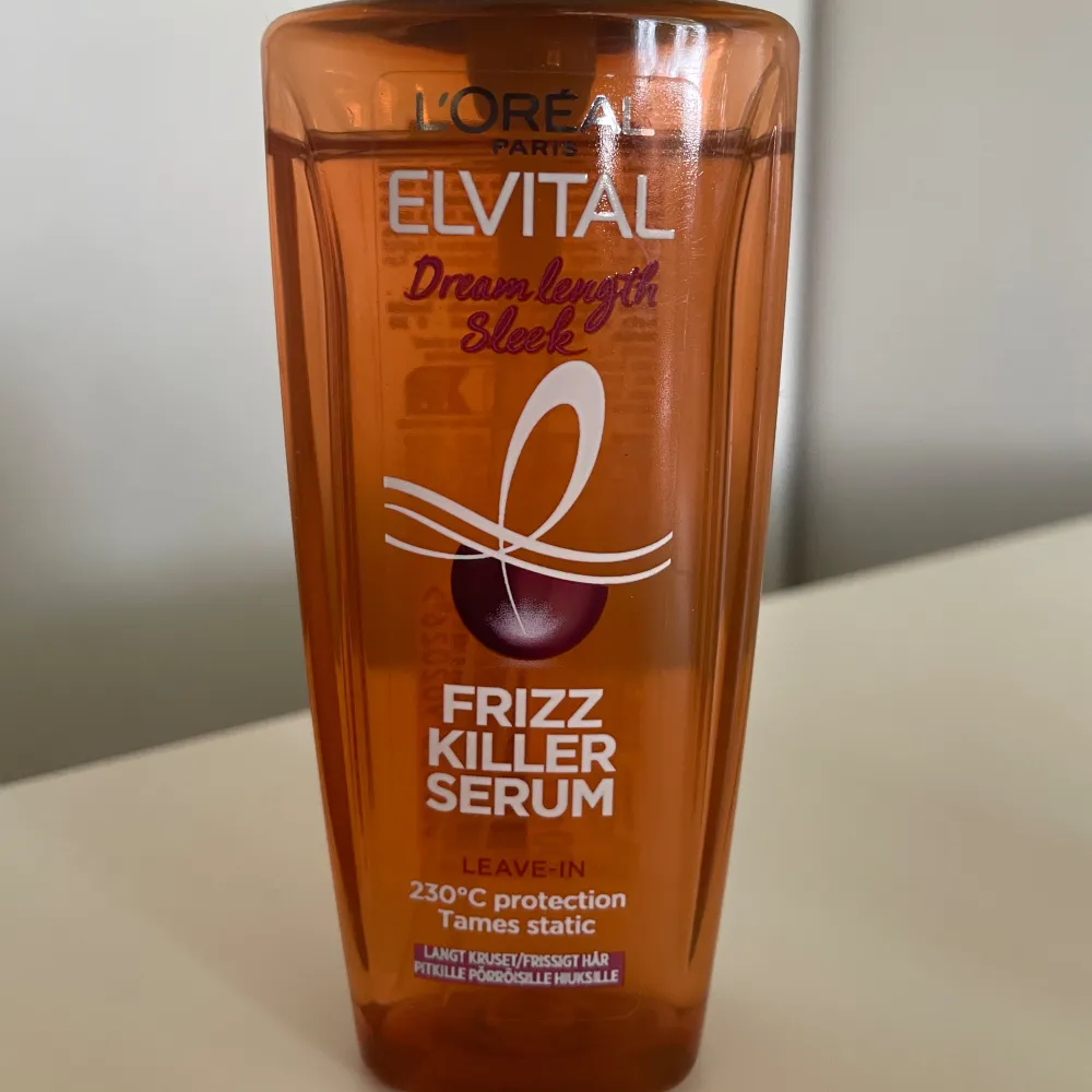 Loreal paris frizz killer serum  Säljer då det inte kommer till användning  Originalpris 129kr Knappt använd . Skönhet.