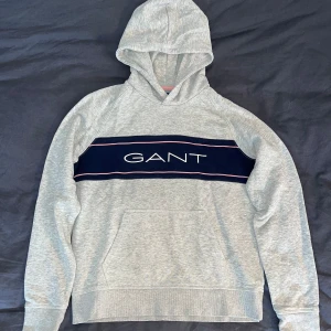 GANT dress - Knappt använd, nyskick! Säljer för att jag inte kommer använda. 