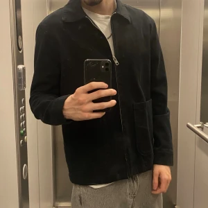 Weekday Jacka  - Nästan aldrig använt, bra skick och pris/byte kan diskuteras. 