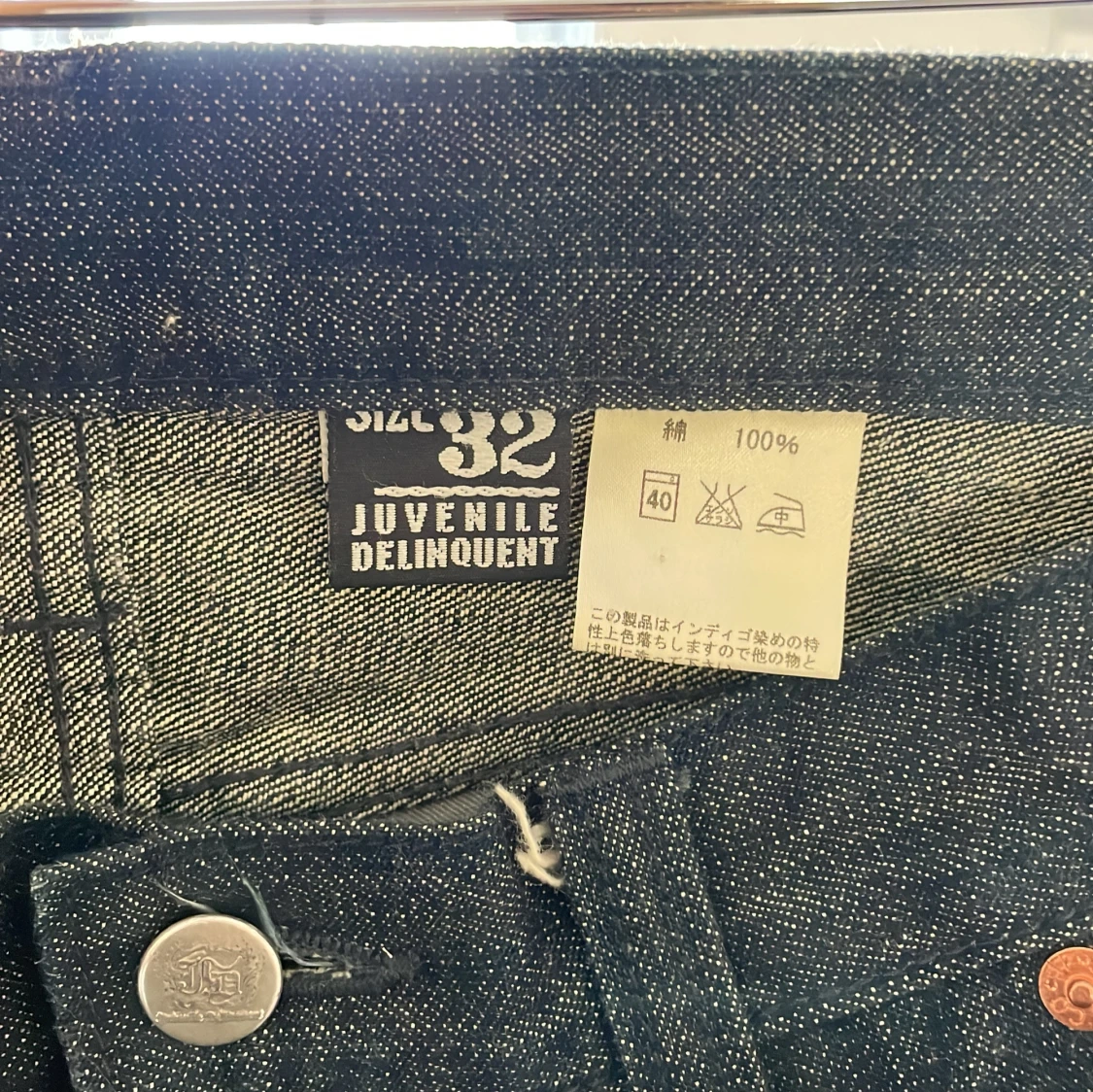 Bra kvalitet jeans med cool design - 92