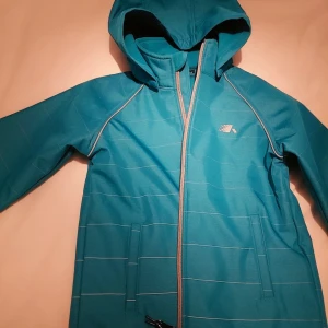 Fodrad  barn höst och vår jacka - Barnjacka,användt bara några gånger, I normal storlek 