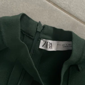 Grön zara topp  - Helt oanvänd! 