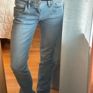 Ltb valeire - inga hål eller slitningar. storlek 24/32