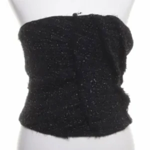 Fest topp - Glittrig fest topp från zara, helt oanvänd lapparna kvar, ordinarie pris: 559