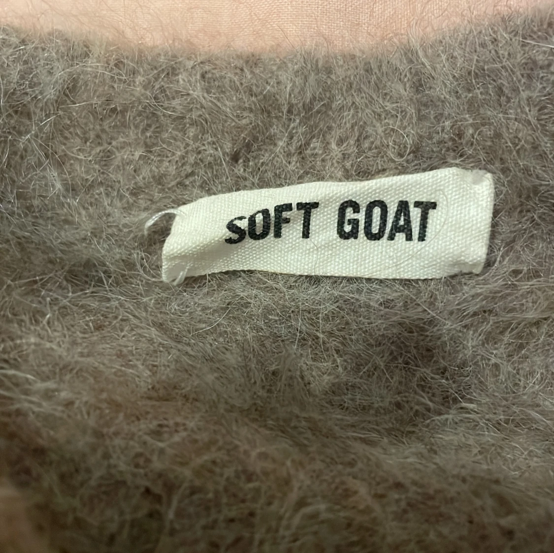 Grå ulltröja från Soft Goat  - 92