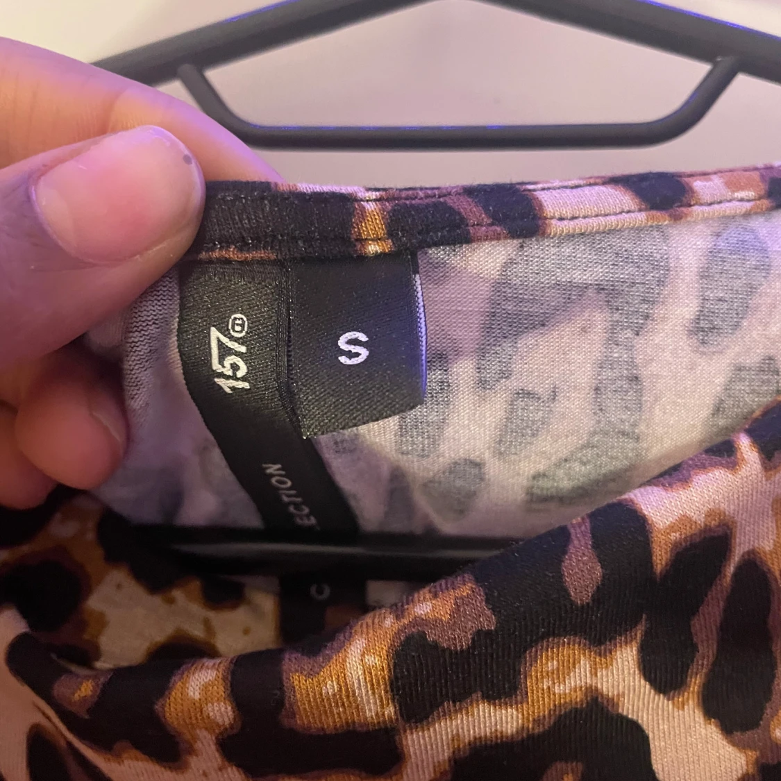 Leopardmönstrad topp från 157 - 90