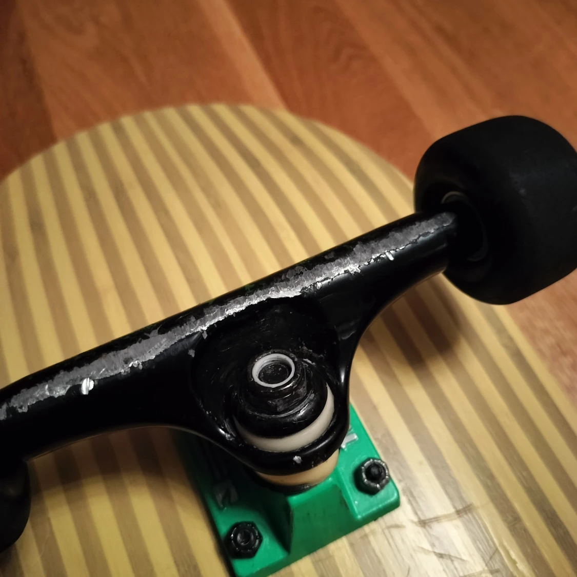 Skateboard med thundertruckar - 3