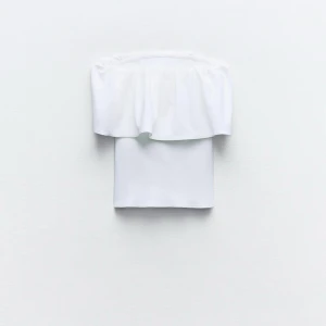 Zara topp - Säljer denna helt oanvända topp från zara då jag ångrar köpet.